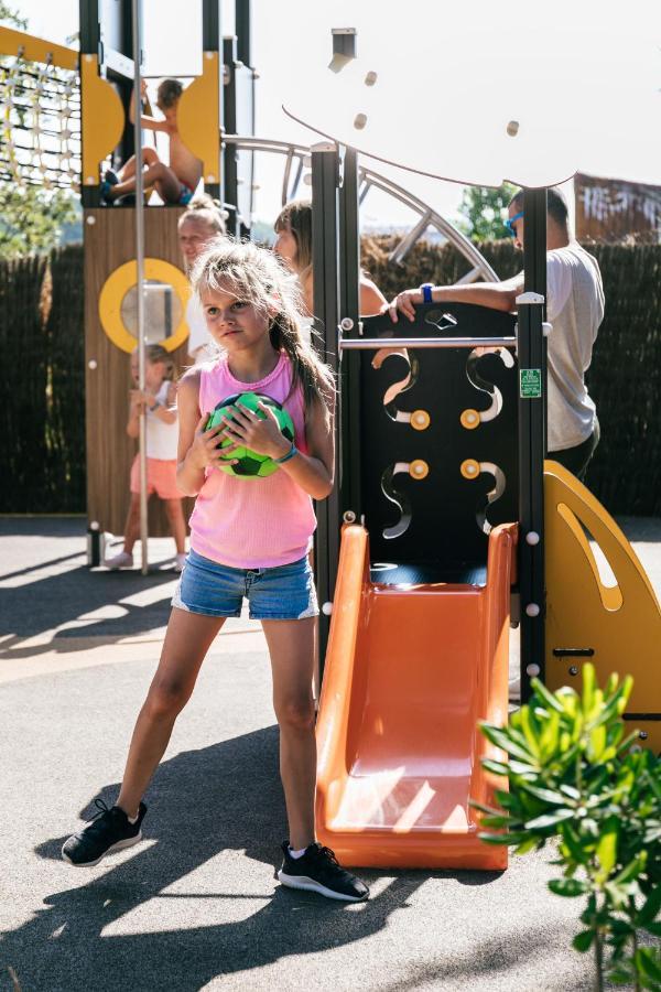 Camping Tucan - Mobile Homes By Lifestyle Holidays Lloret de Mar Bagian luar foto